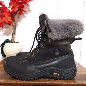 UGG Women's Adirondack Boot III Black Size 9 Preowned